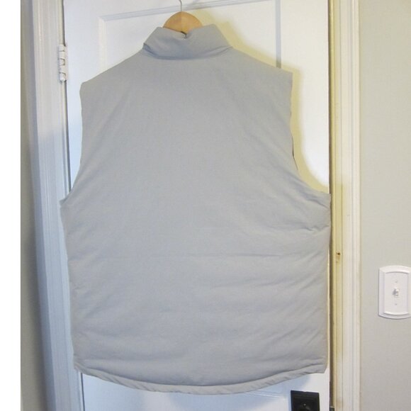 New NWT PUMA Down Vest Light Gray Men's XL X-Large - Picture 2 of 7